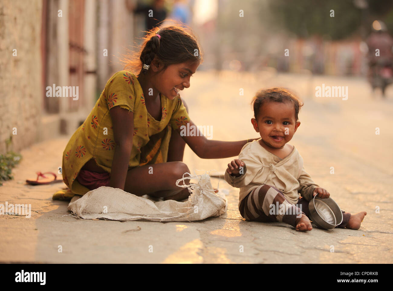 Homeless child Kathmandu Nepal Stock Photo - Alamy