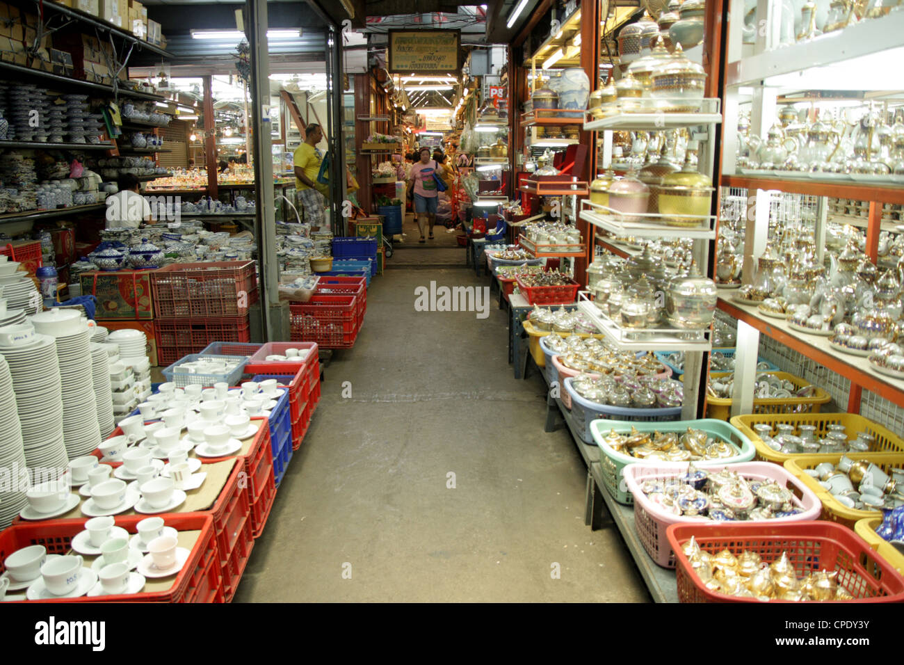 Ceramic craft and gift store at Chatuchak Weekend Market  in Bangkok Stock Photo