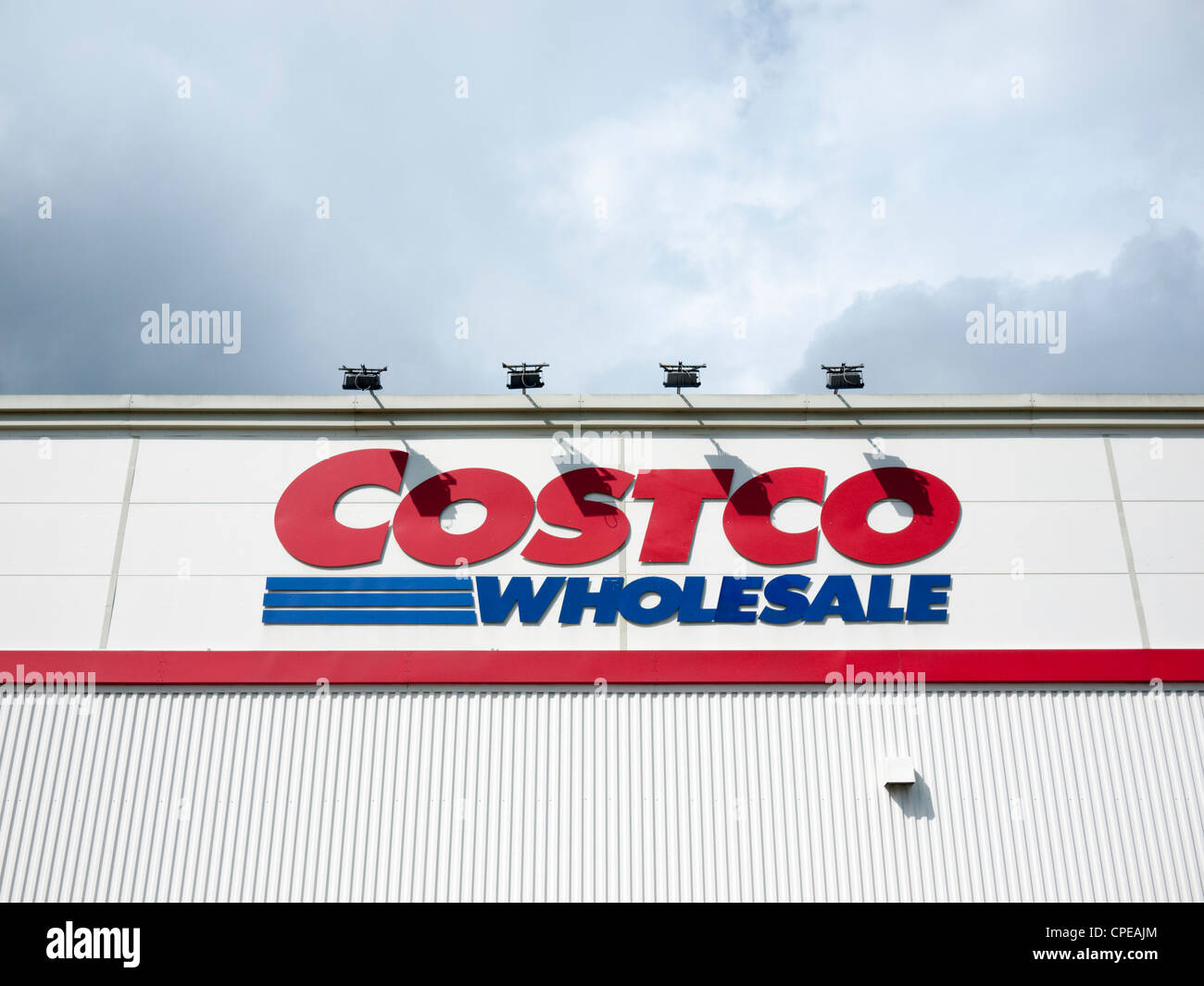The Costco American supermarket chain sign, building and logo at Lakeside Essex UK Stock Photo