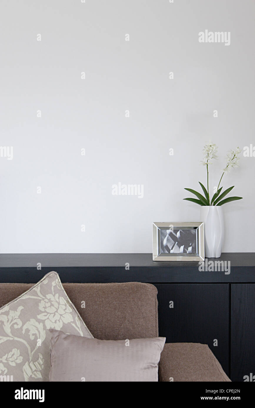 Modern art interior domestic hi-res stock photography and images - Alamy