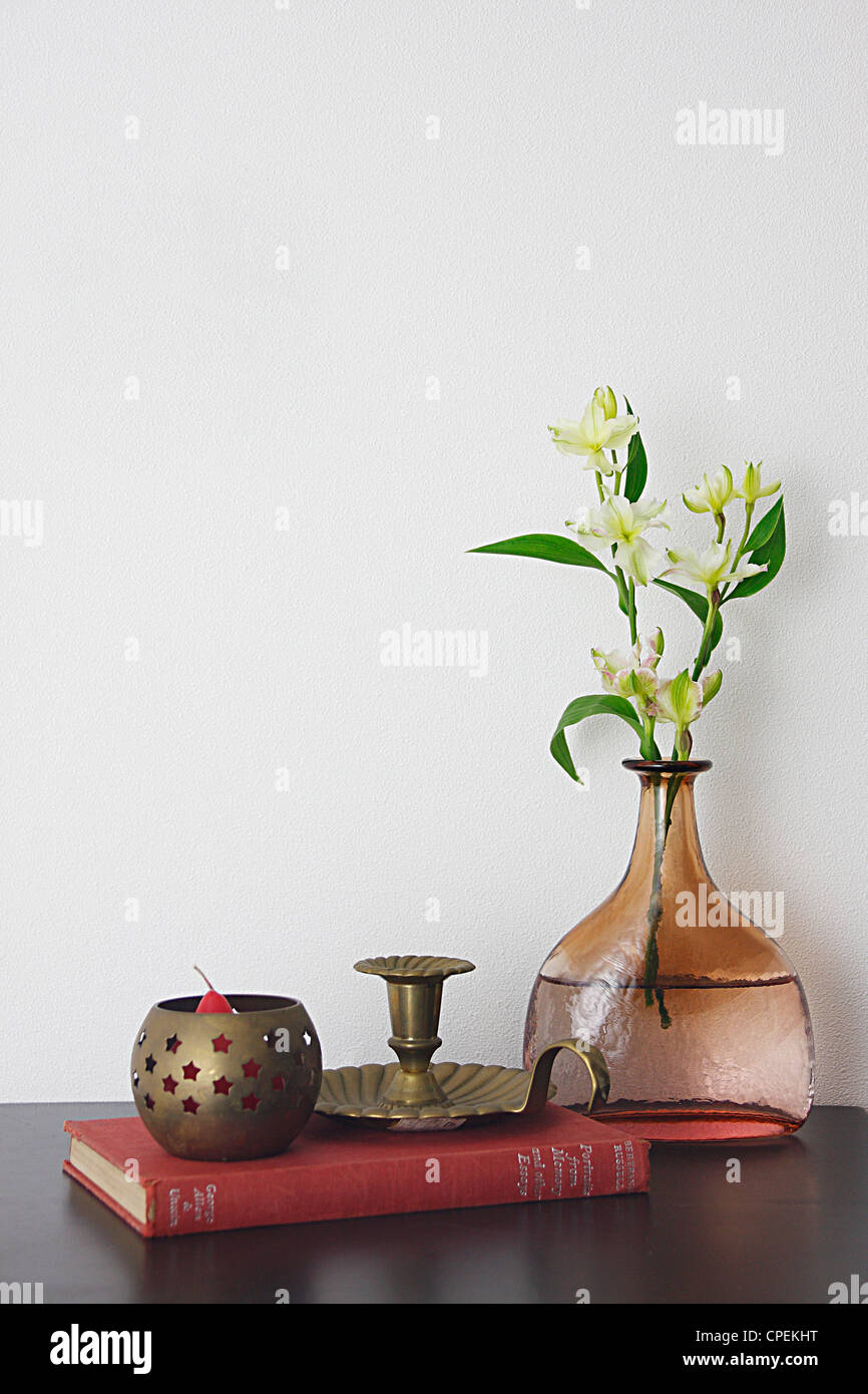 Showpiece On Table Stock Photo Alamy