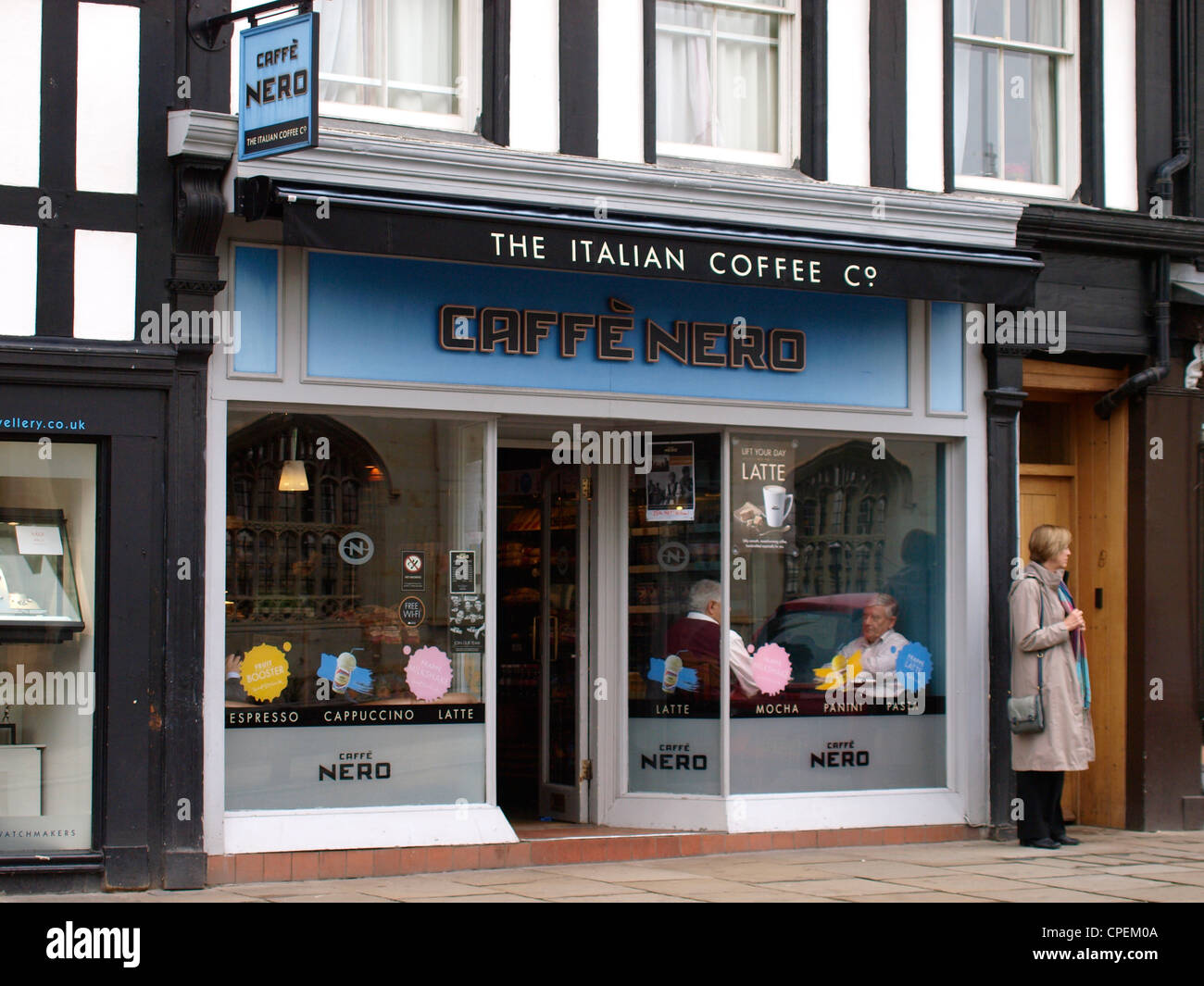 Caffe Nero opposite King's College Cambridge, UK Stock Photo