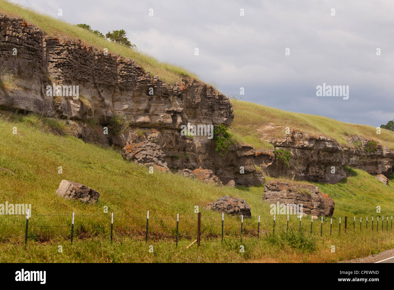 Layers of rocks hi-res stock photography and images - Alamy