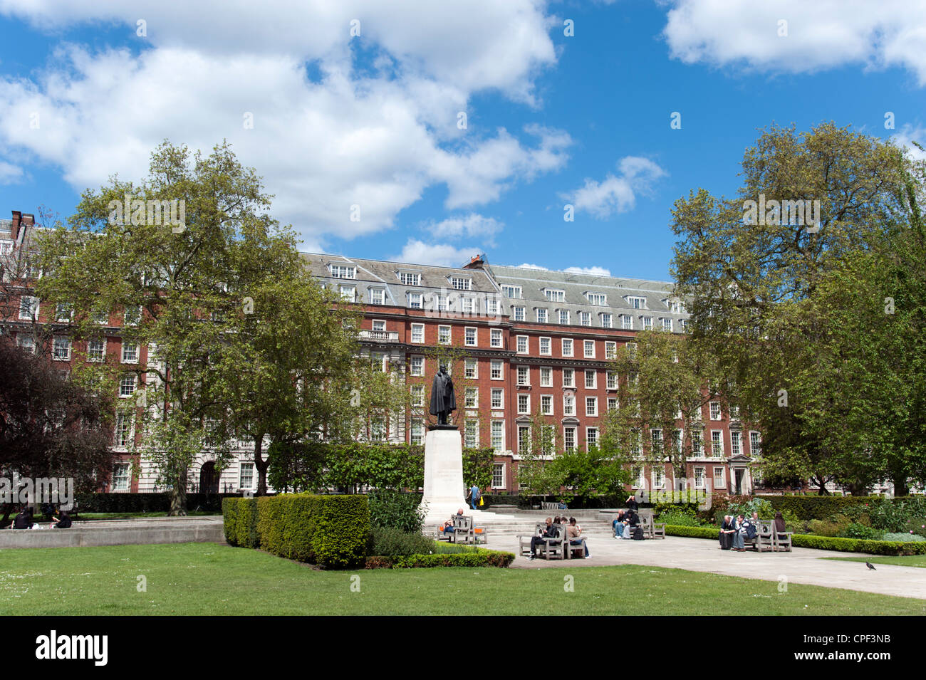 Grosvenor Square, Mayfair, London, England, UK Stock Photo Alamy