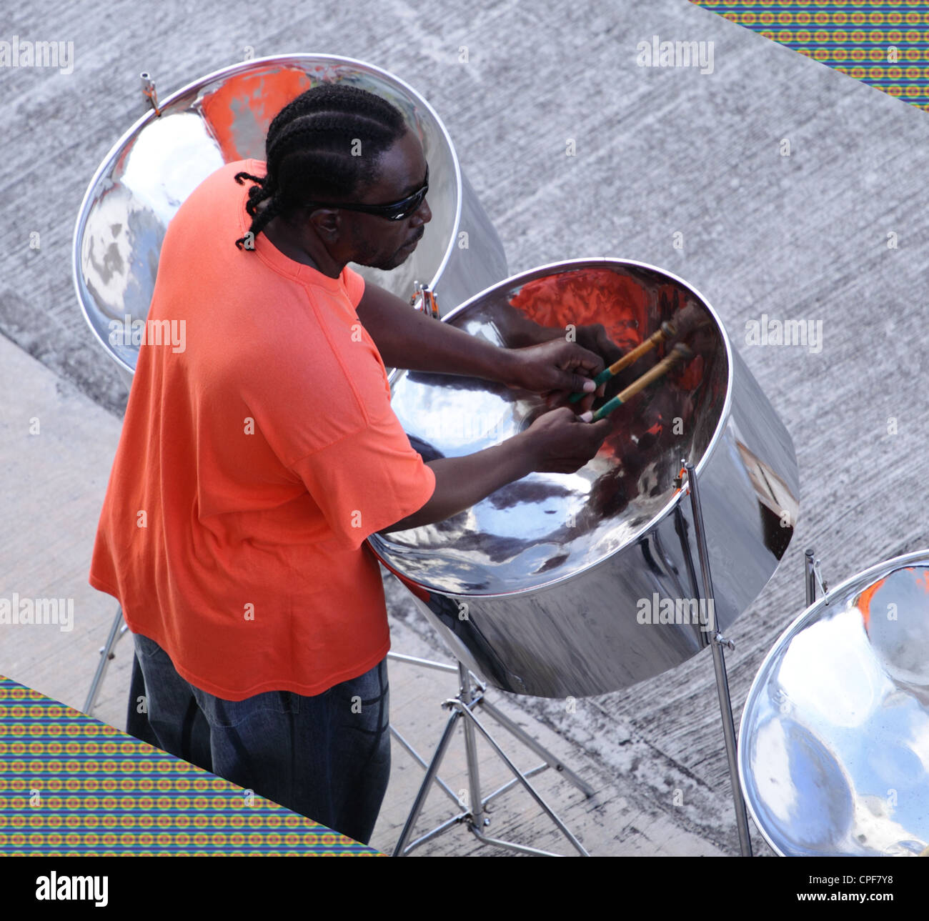 Caribbean steel drum band hi-res stock photography and images - Alamy