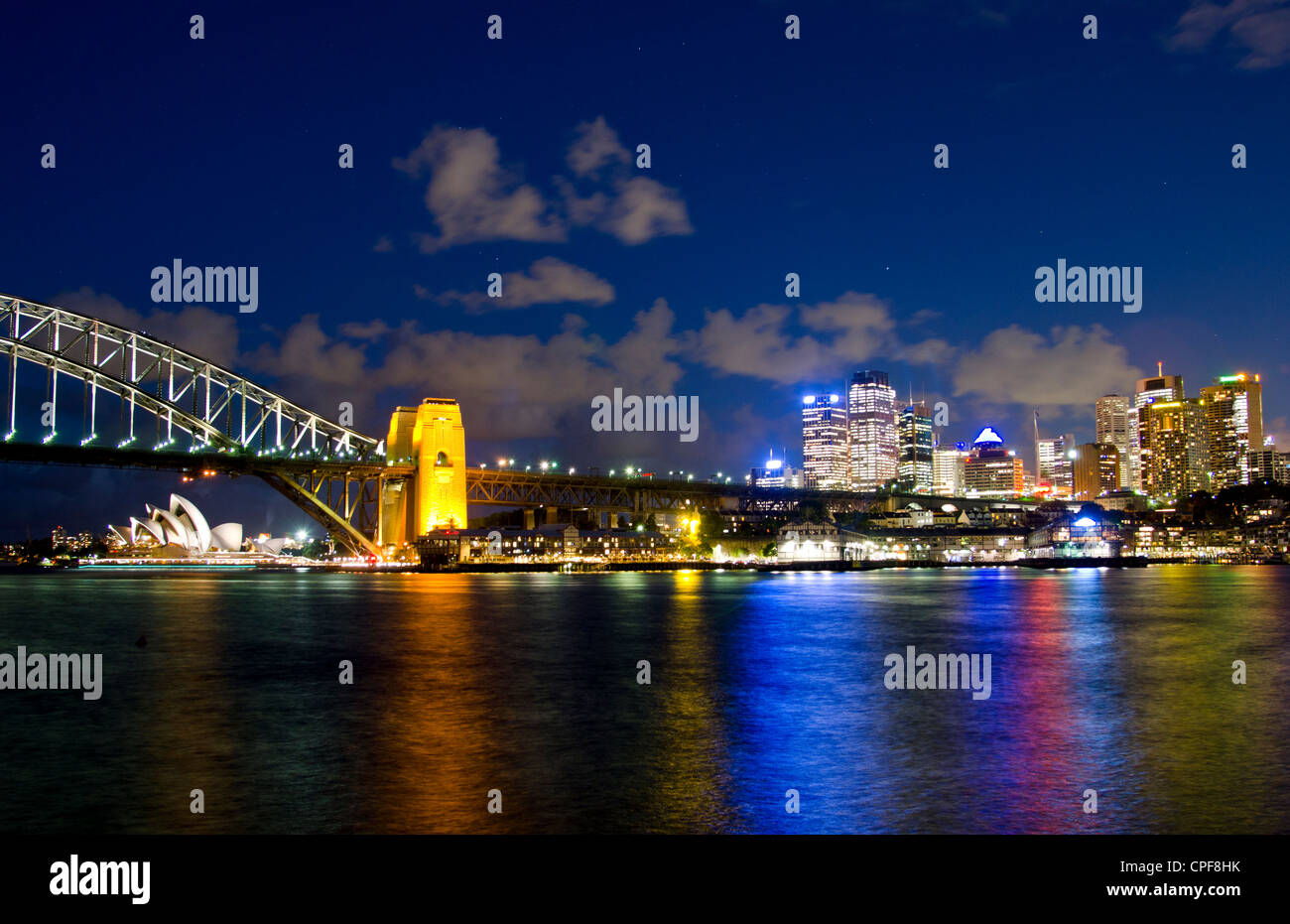 Twilight night exposure of color and great light of Famous Opera House ...