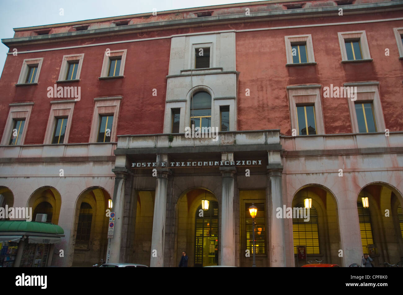 Poste e the main post office Contra Giuseppe