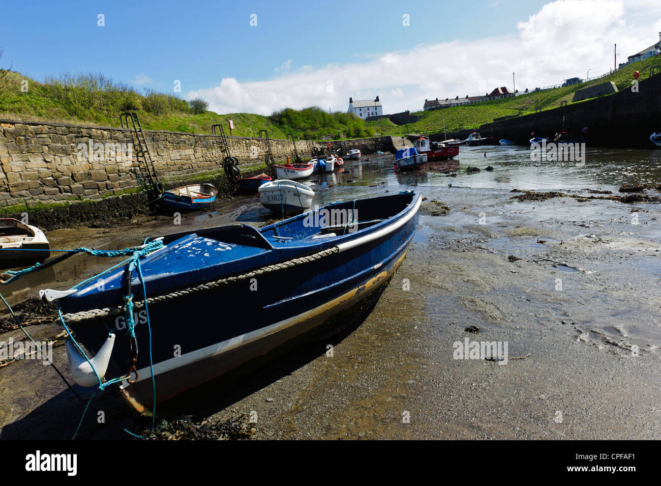 Seaton Sluice Harbor Stock Photo Alamy
