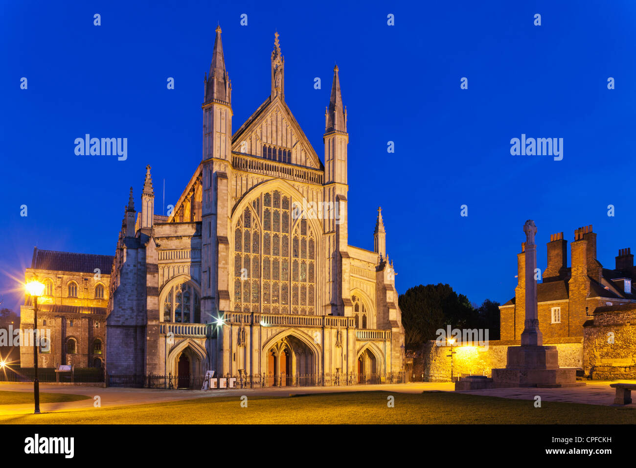 England, Hampshire, Winchester, Winchester Cathedral Stock Photo Alamy