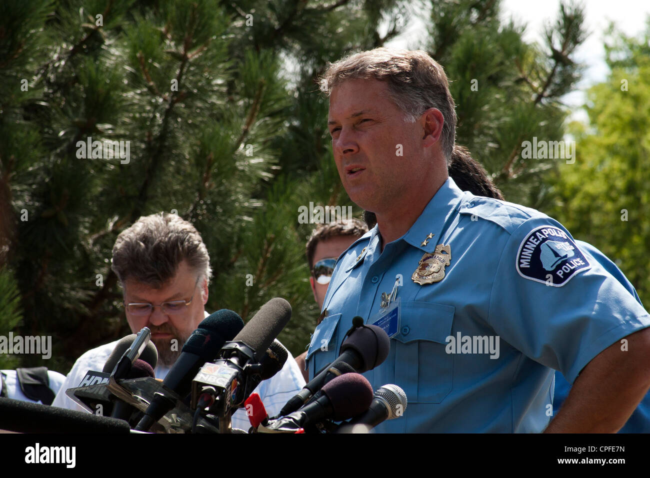 a press conference by the police chief after the 35W bridge collapse Stock Photo