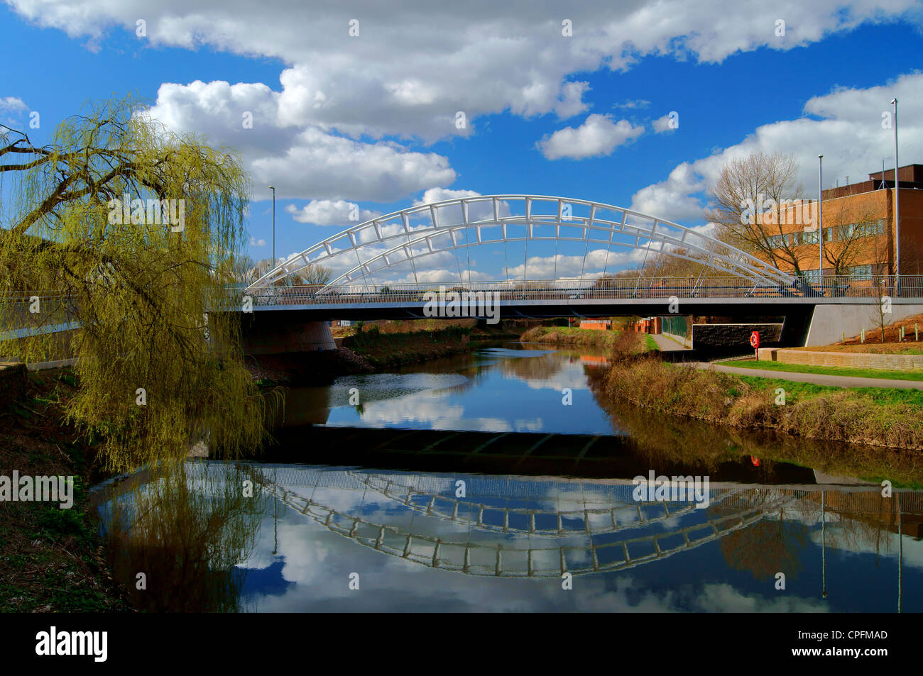 UK,Somerset,Taunton,Tangier Way Bridge over River Tone Stock Photo