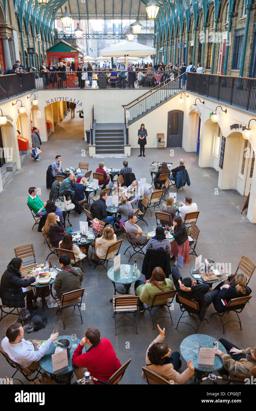 England, London, Covent Garden, indoor cafe Stock Photo Alamy