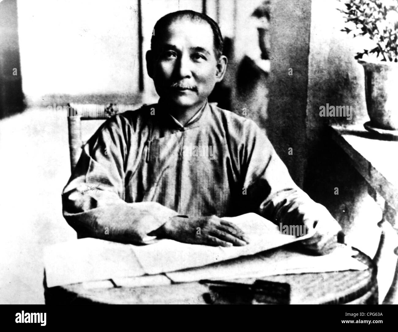 Sun Yat Sen, 12.11.1866 - 12.3.1925, Chinese politician, half length, circa 1910, Stock Photo