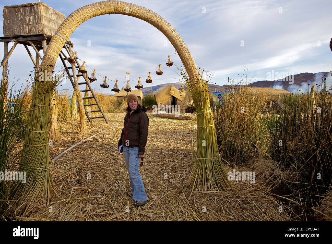 Traditional reed house on floating hi-res stock photography and images ...