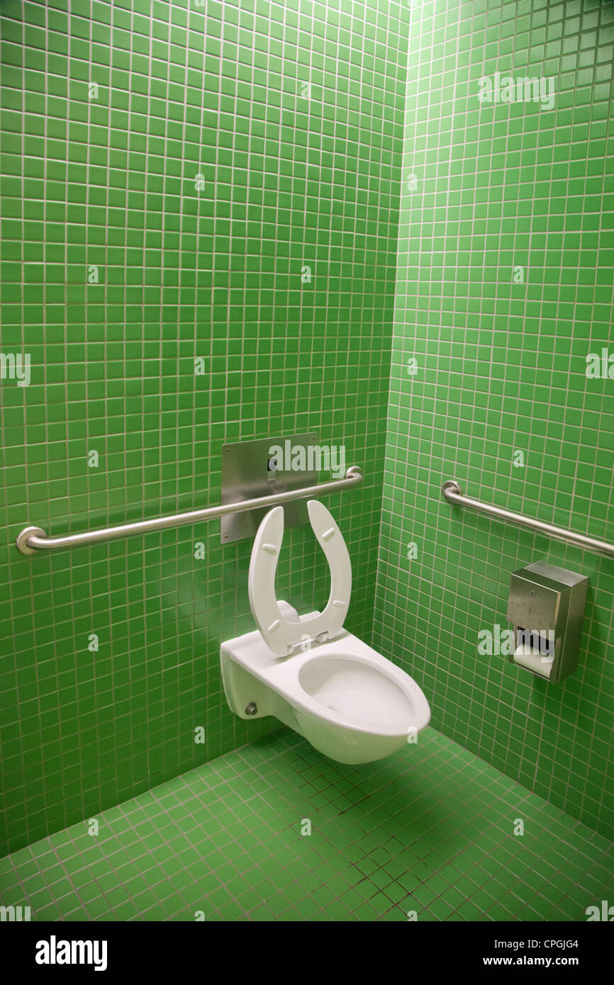 Toilet Seat Art Museum High Resolution Stock Photography and Images Alamy