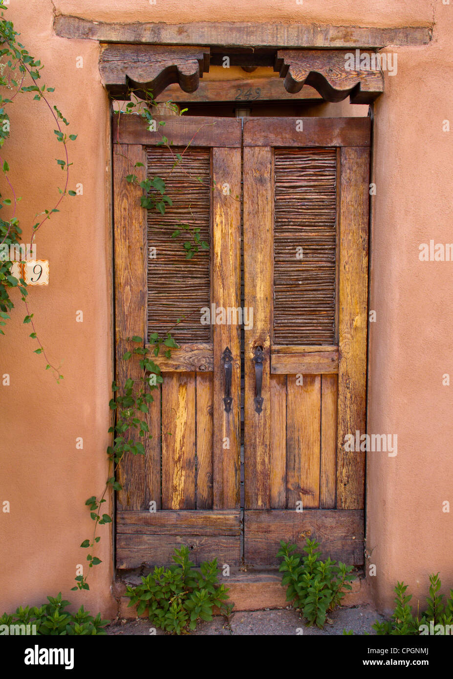 Southwest style Santa Fe New Mexico Stock Photo Alamy