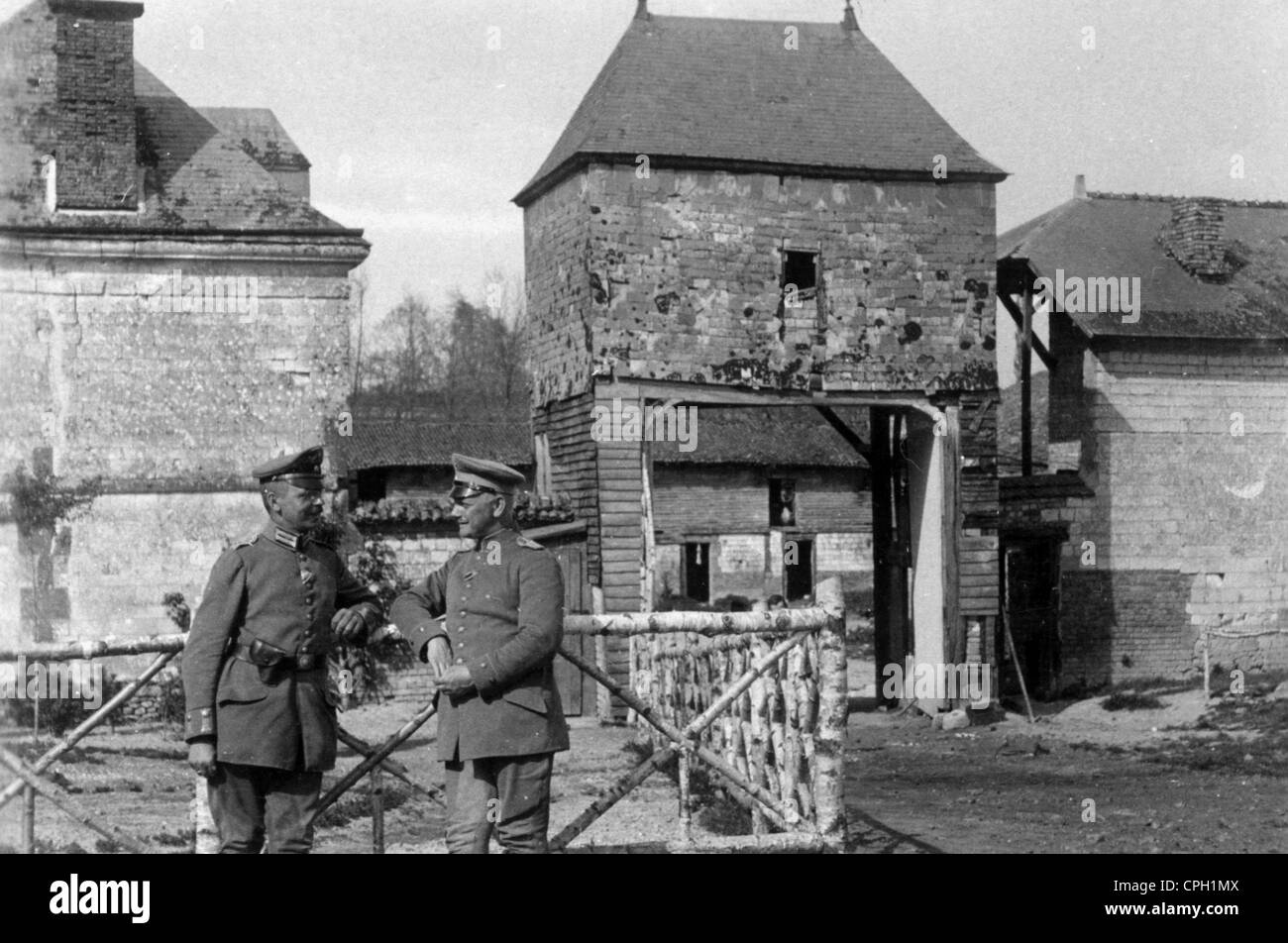 events, First World War / WWI, Western Front 1915 - 1918, German military officers in Mont Saint Remy, France, 1.5.1916, Mont-Saint-Remy, officers, 20th century, historic, historical, 1910s, 10s, army, military, Germany, German Reich, Empire, occupation, rear area, city gate, soldiers, soldier, officer, people, Additional-Rights-Clearences-Not Available Stock Photo