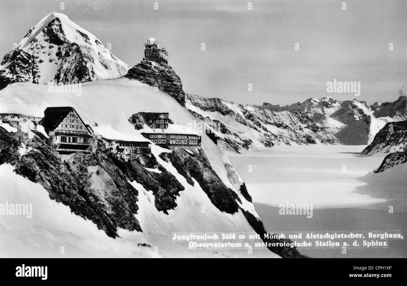 geography / travel, Switzerland, landscapes, Alps, Bernese Alps, Jungfraujoch, Moench, Aletgletscher, summit station with sphinx, picture postcard, circa 1950s, Additional-Rights-Clearences-Not Available Stock Photo