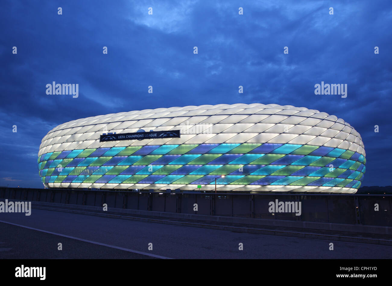 File:Allianz Arena 2012 Champions League Final.jpg - Wikipedia