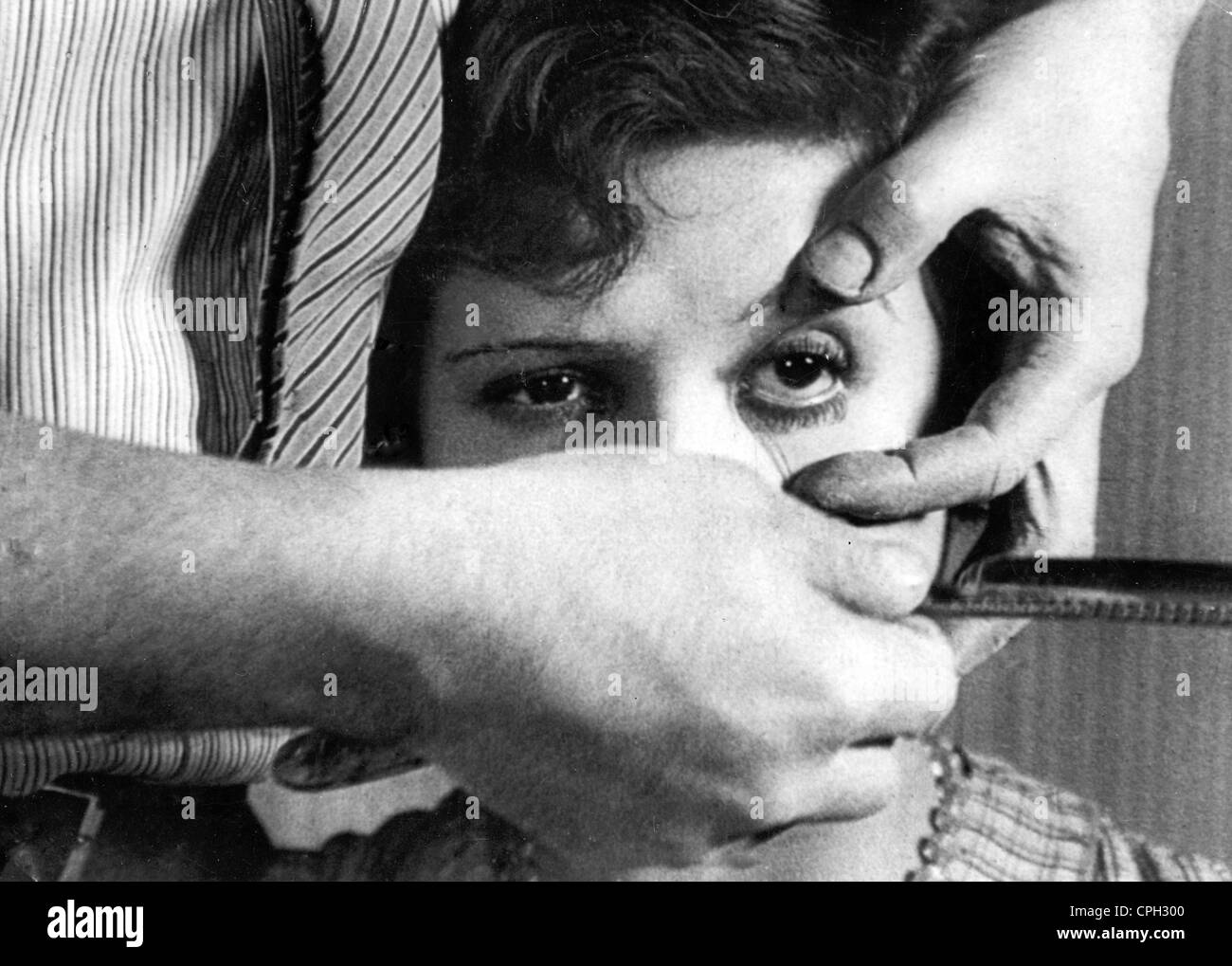 Simone mareuil hires stock photography and images Alamy