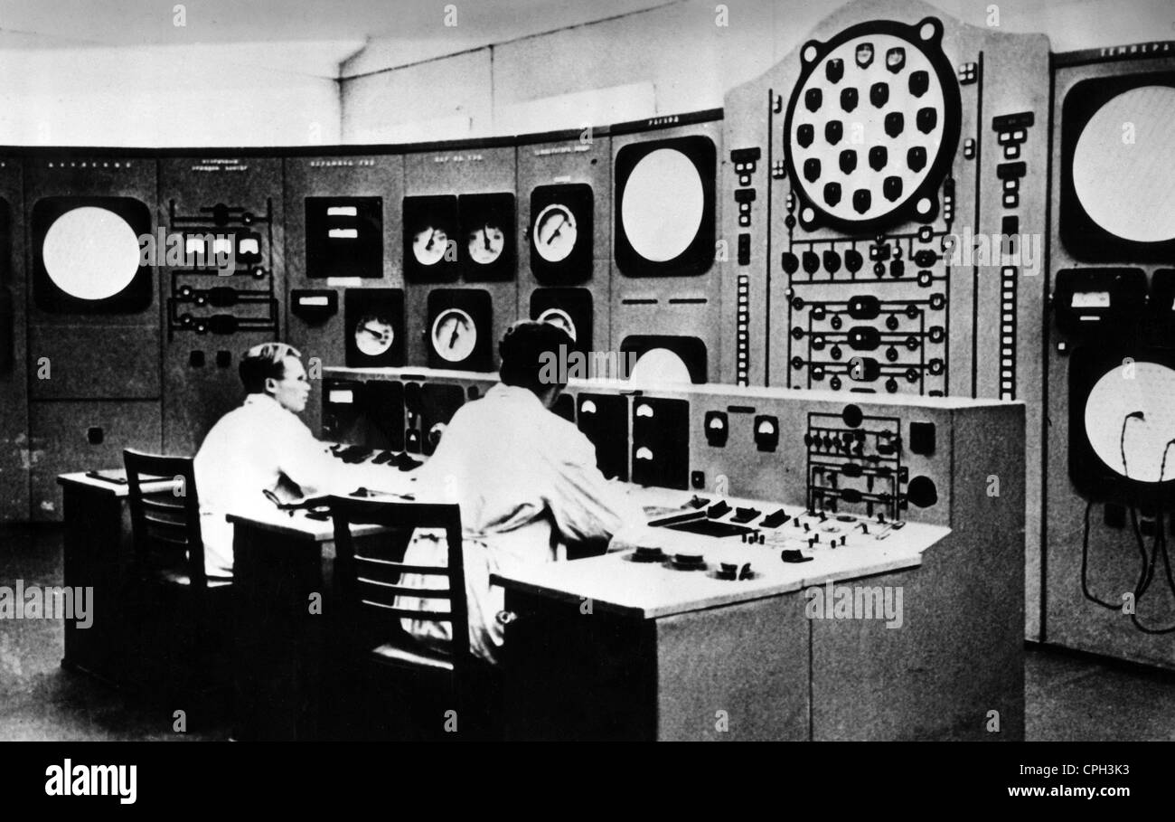 energy, nuclear power, nuclear power plant Obninsk, USSR, interior view, control room, circa 1955, Additional-Rights-Clearences-Not Available Stock Photo