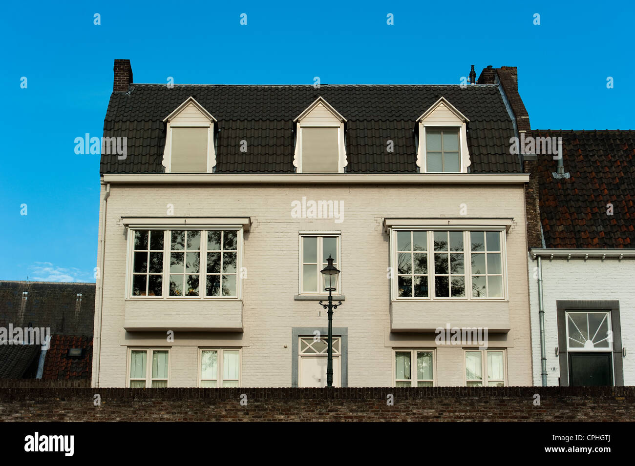 House on top of 'Eerste Middeleeuwse Omwalling' town walls, Maastricht, Limburg, The Netherlands, Europe. Stock Photo