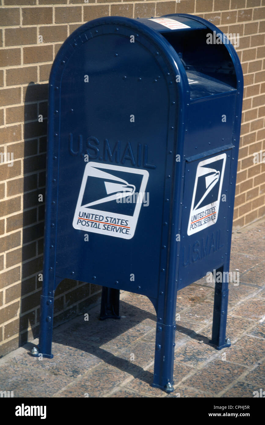 Home post box hi-res stock photography and images - Alamy