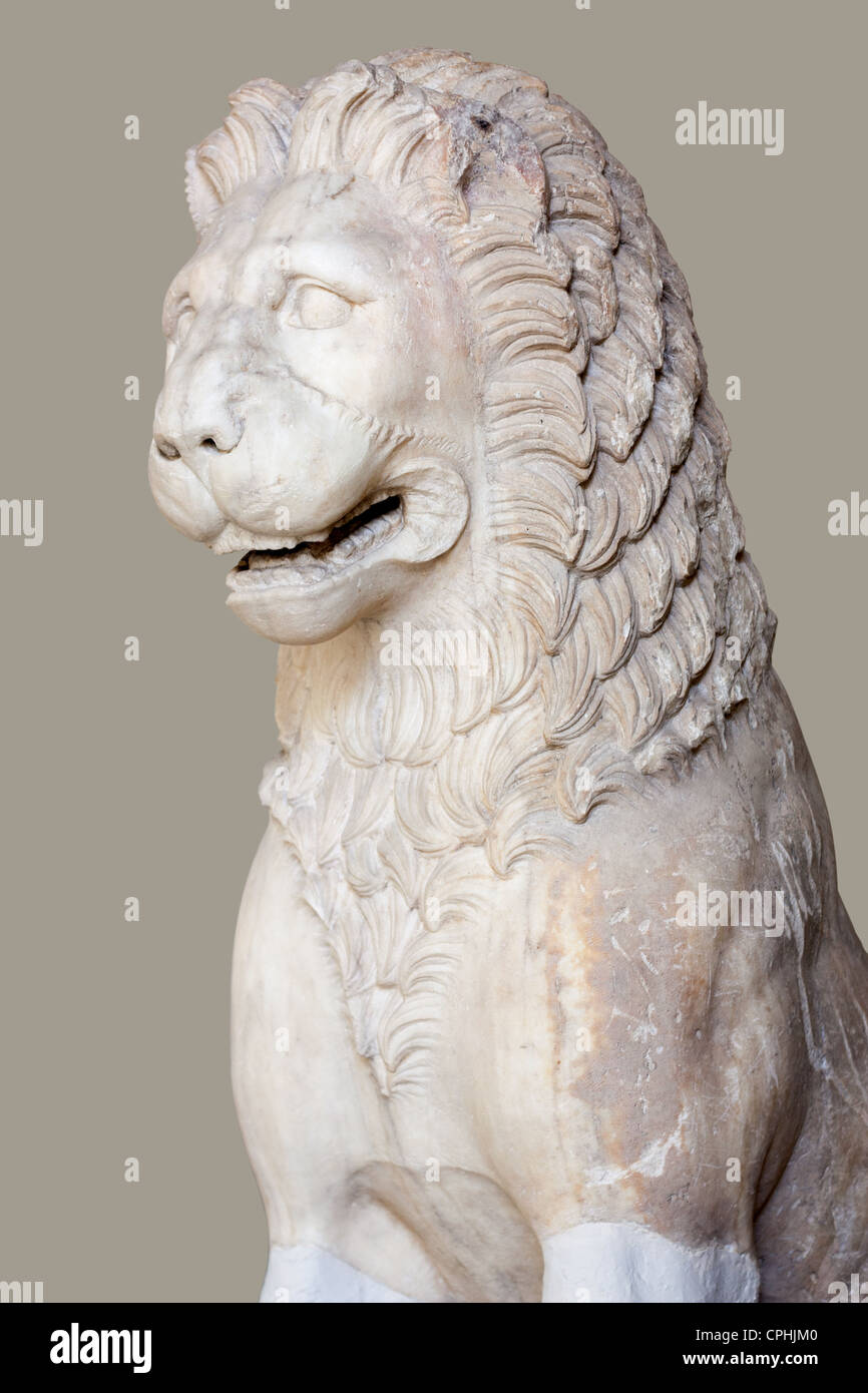 4th century BC Greek statue of funerary lion Stock Photo
