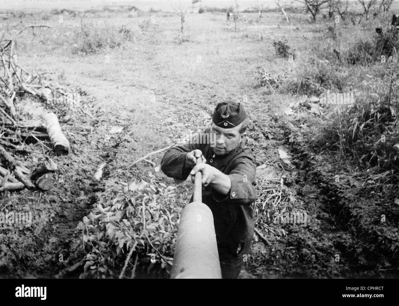 Cleaning tank gun Black and White Stock Photos & Images Alamy