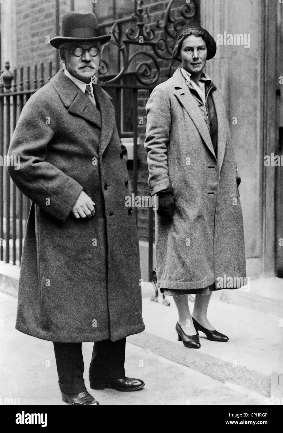 Ramsay MacDonald and His Daughter, 1932 Stock Photo - Alamy