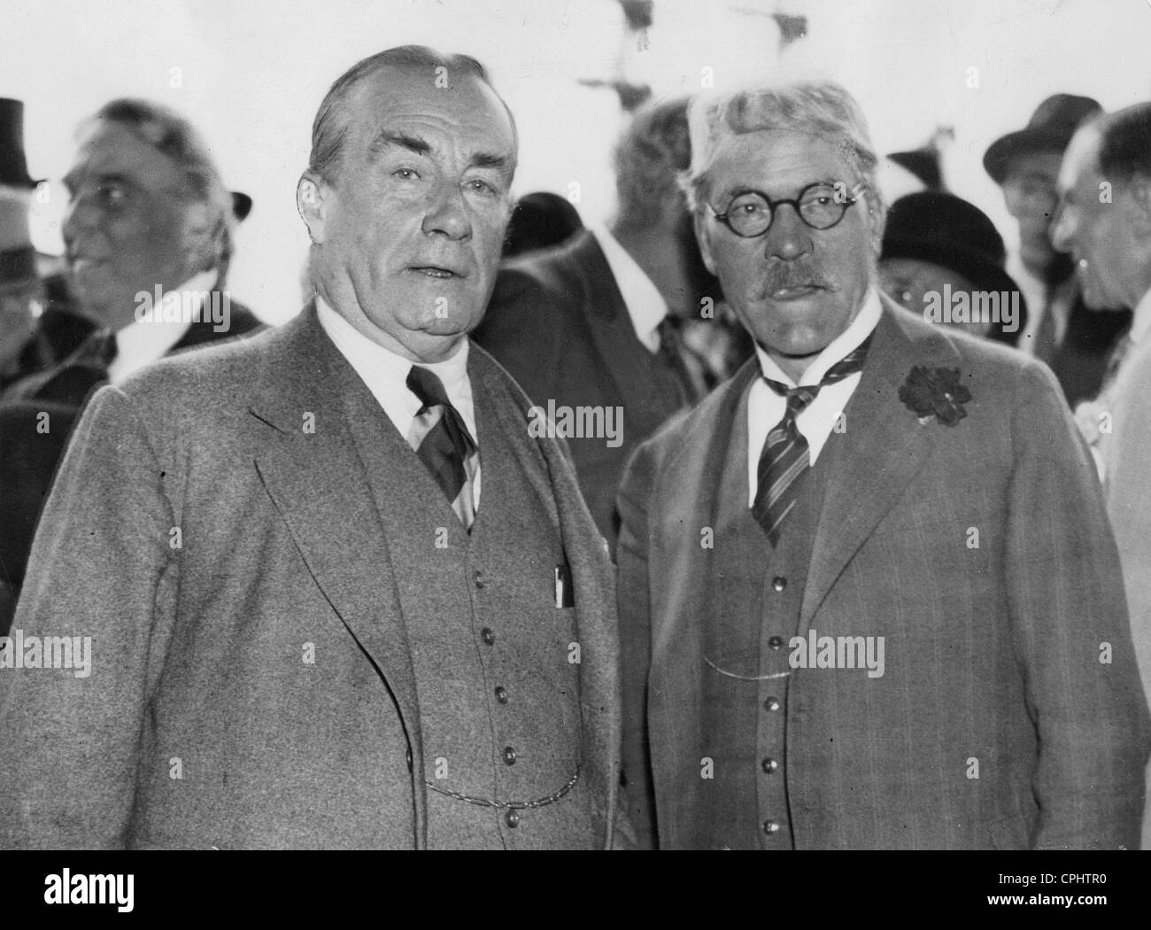 Stanley Baldwin And James Ramsay Macdonald 1932 Stock Photo Alamy