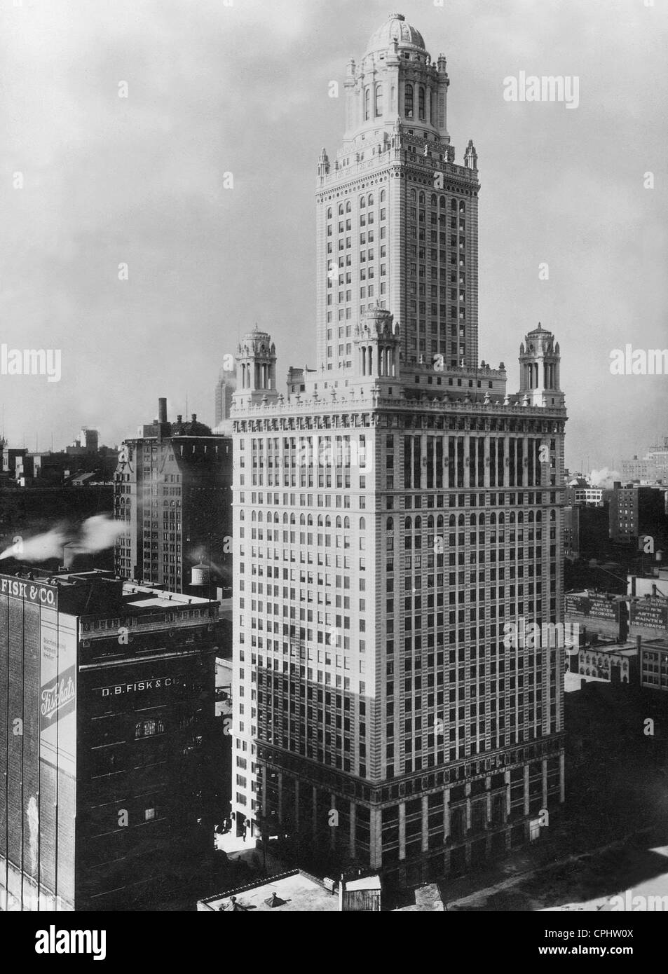 Pure Oil Building in Chicago, 1927 Stock Photo