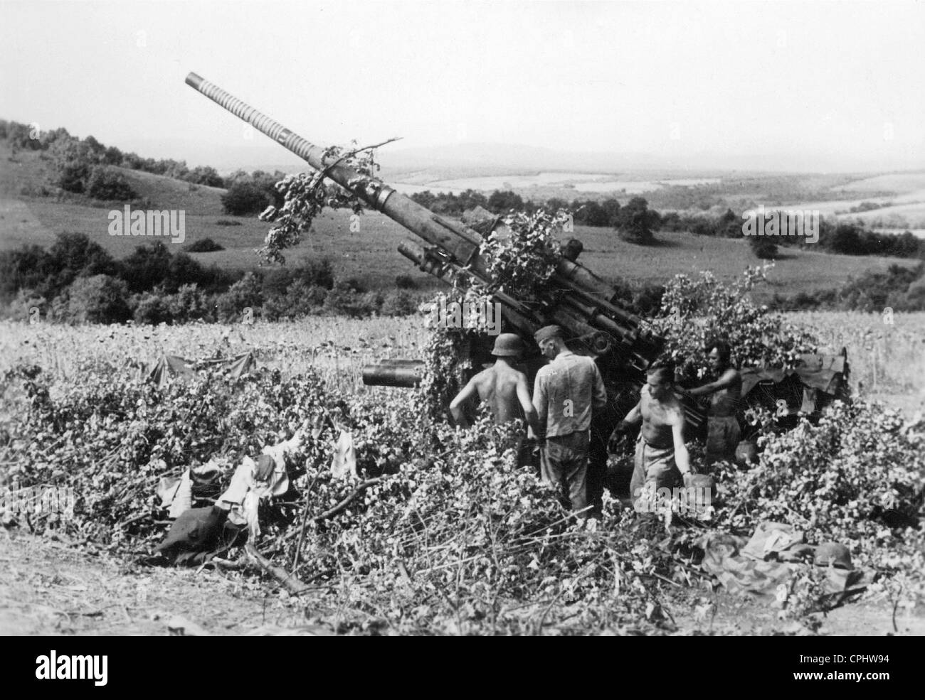 Deutsche 8,cm Flak 36 at the Eastern Front, 1942 Stock Photo