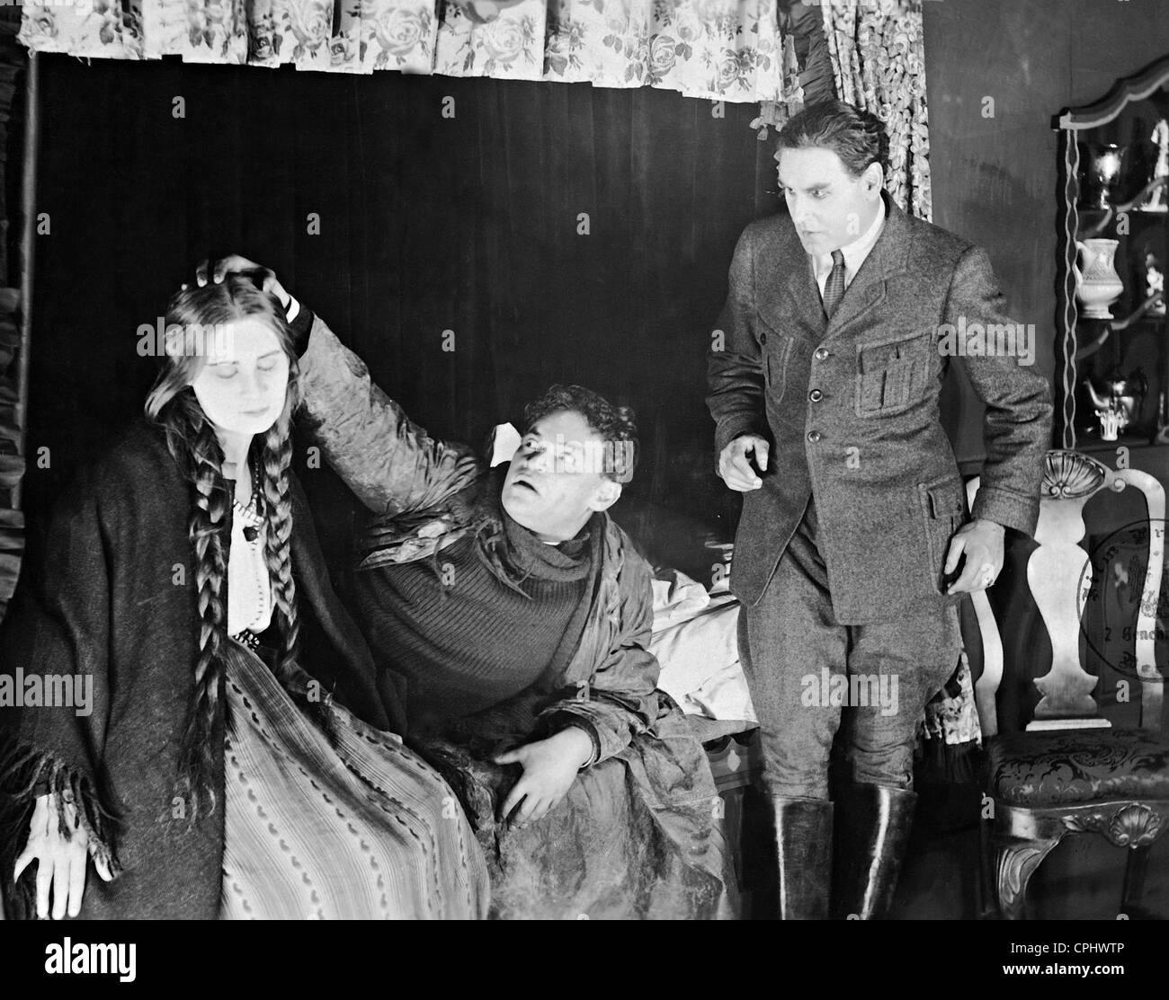 Agnes Straub, Fritz Kortner and Hans Adalbert von Schlettow in 'In the red cliff' Stock Photo