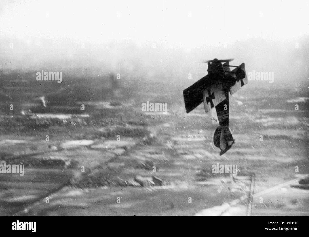 German fighter plane doing a loop, 1918 Stock Photo