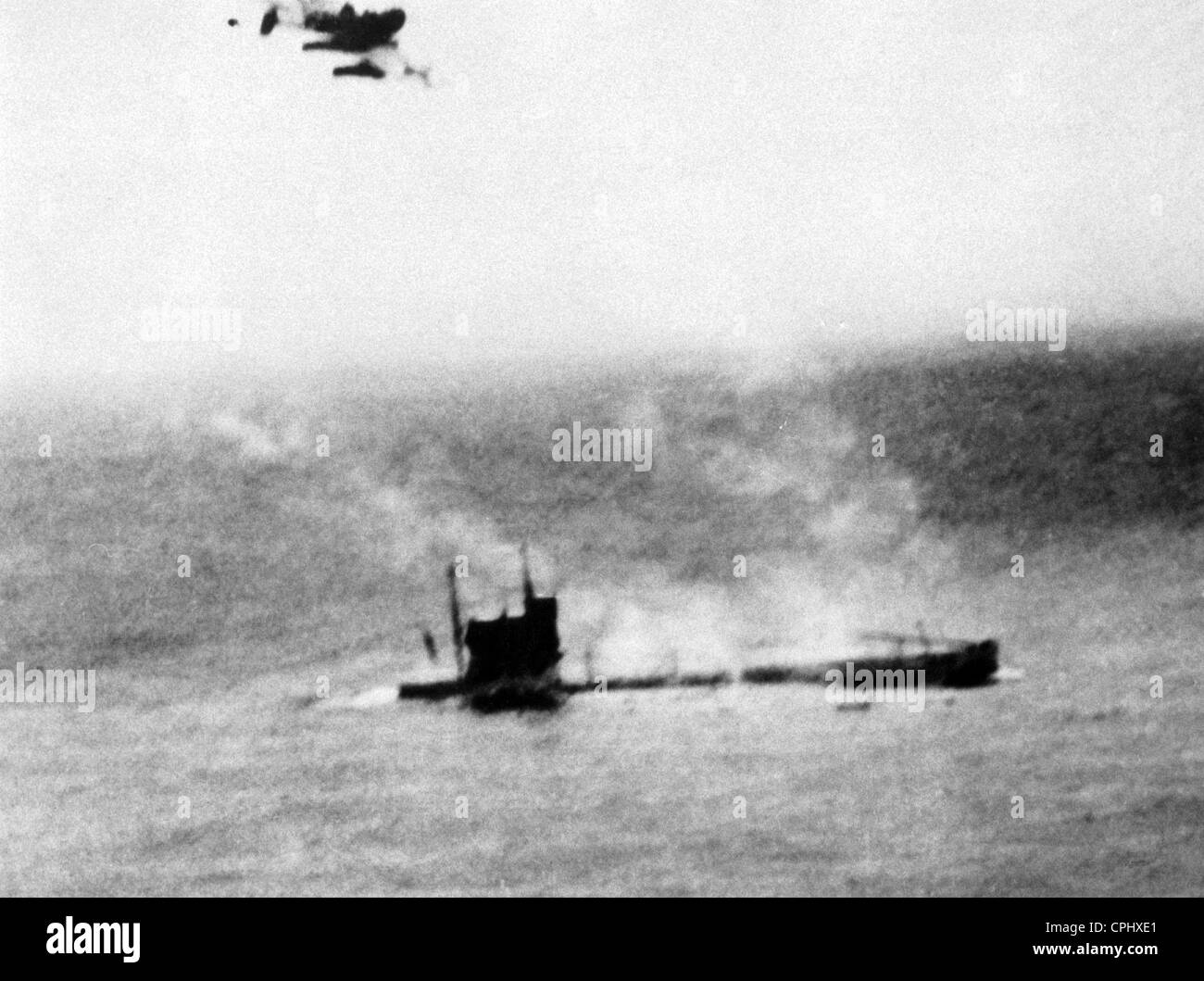 German naval aviator attack an English Uboat in the 1st World War