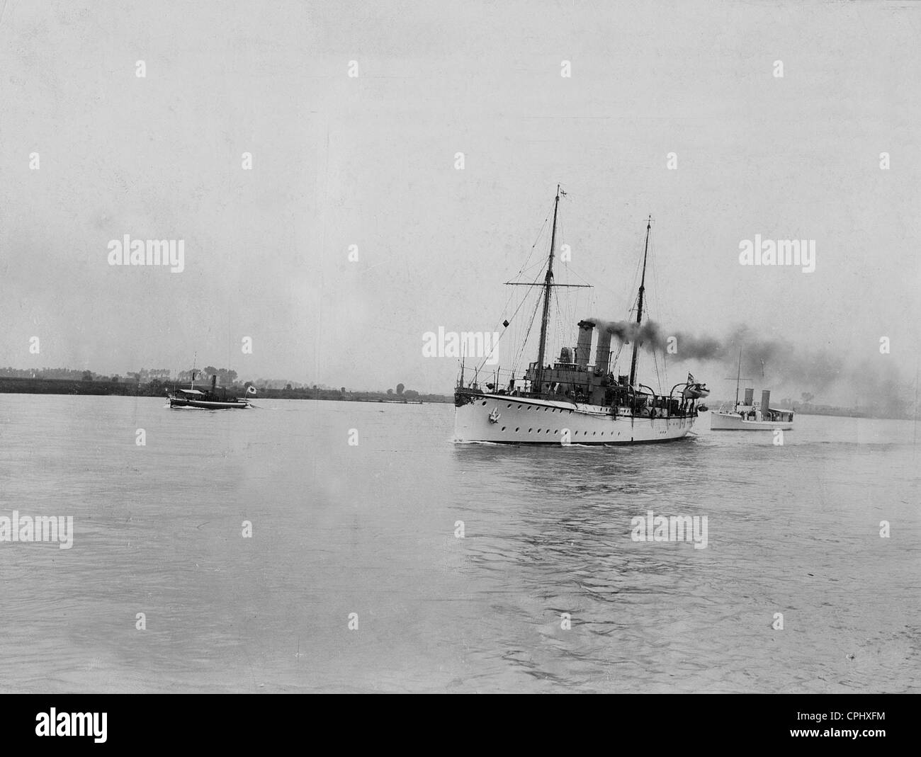 Arrival of the gunboat 'Panther' and the dispatch boat 'Sleipner', 1902 ...