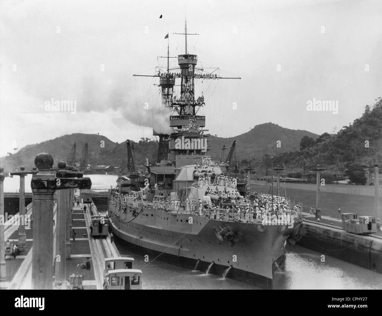 The USS 'Pennsylvania' in a lock of the Panama Canal, 1927 Stock Photo