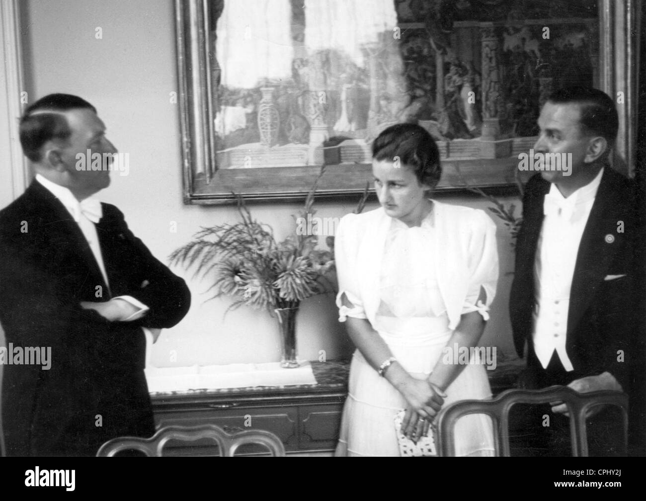 Adolf Hitler with Verena Wagner and Julius Schaub Stock Photo