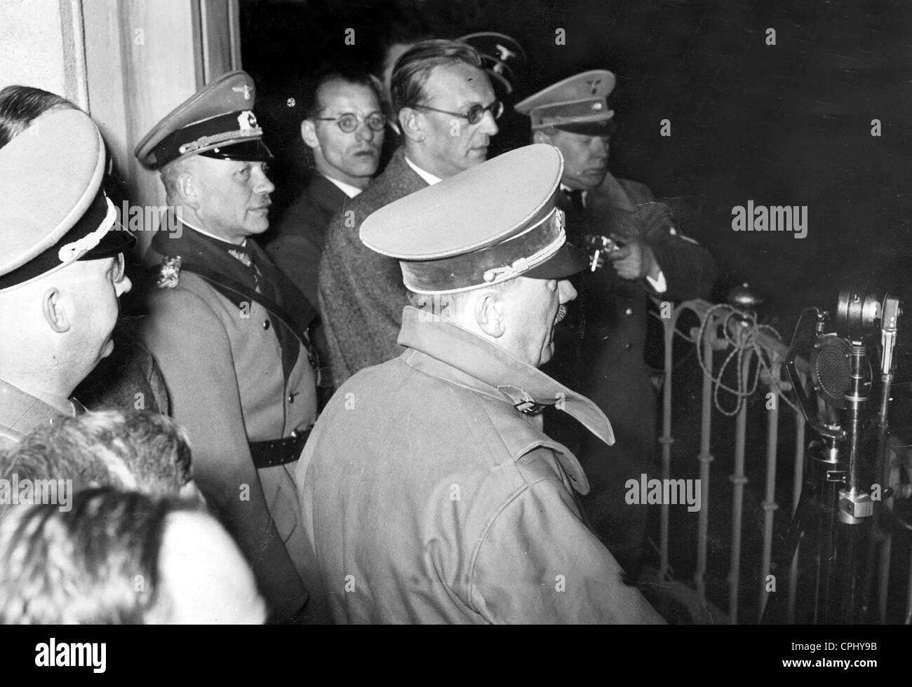 Heinrich Himmler, Heinz Guderian, Arthur Seyss-Inquart, Adolf Hitler in Linz, 1938 Stock Photo