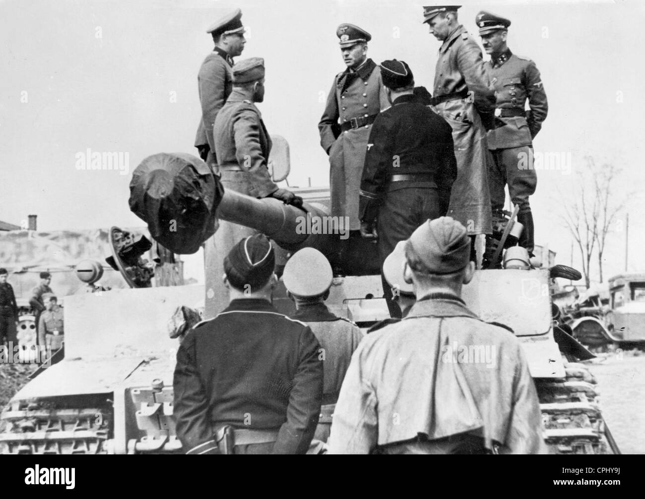 Heinz Guderian Visits Tanks of Leibstandarte SS Adolf Hitler, 1943 Stock Photo