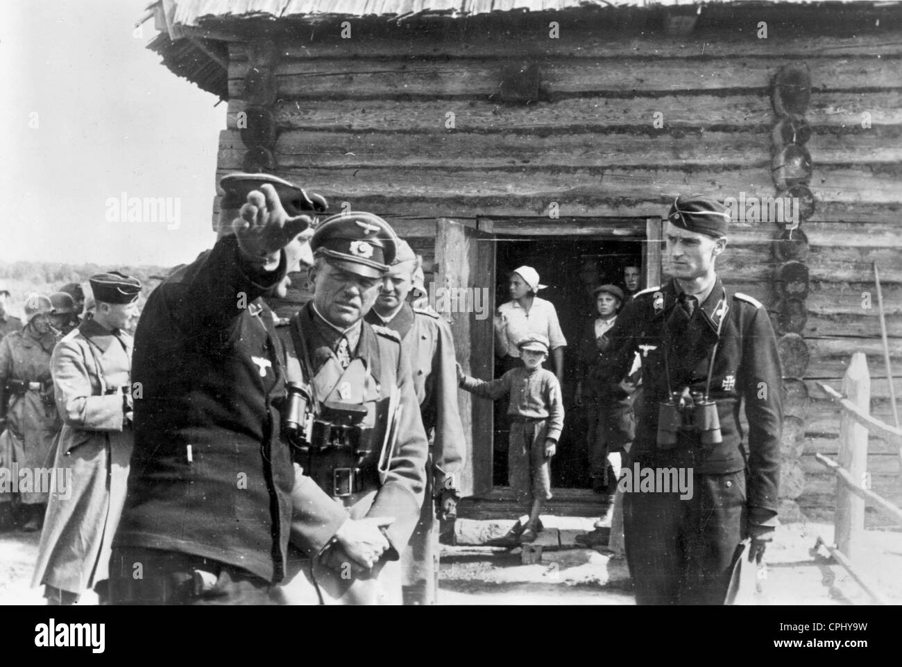 Heinz Guderian with officers on the Eastern Front, 1941 Stock Photo