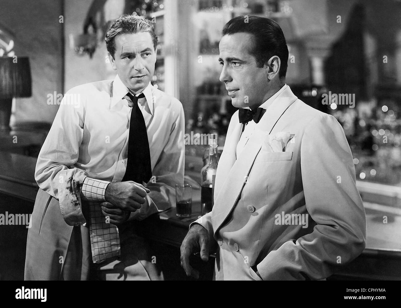 Paul Henreid and Humphrey Bogart in 'Casablanca', 1942 Stock Photo