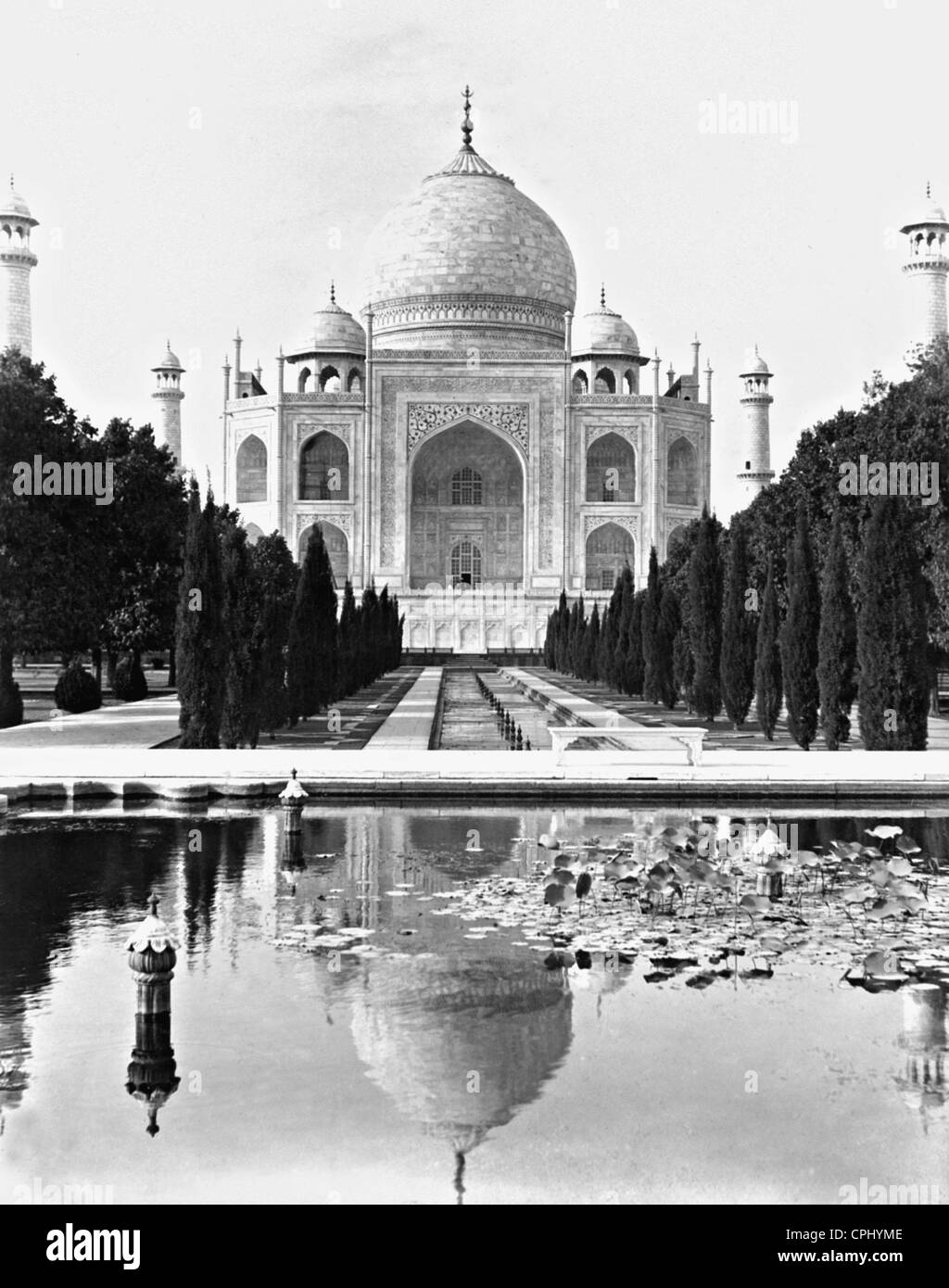 Taj mahal 1631 mausoleum Black and White Stock Photos & Images Alamy