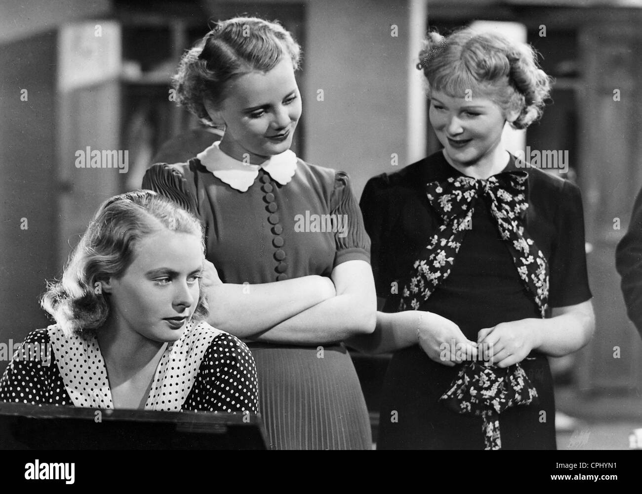 Ingrid Bergman, Sabine Peters and Carsta Loeck in 'The Four Companions', 1938 Stock Photo