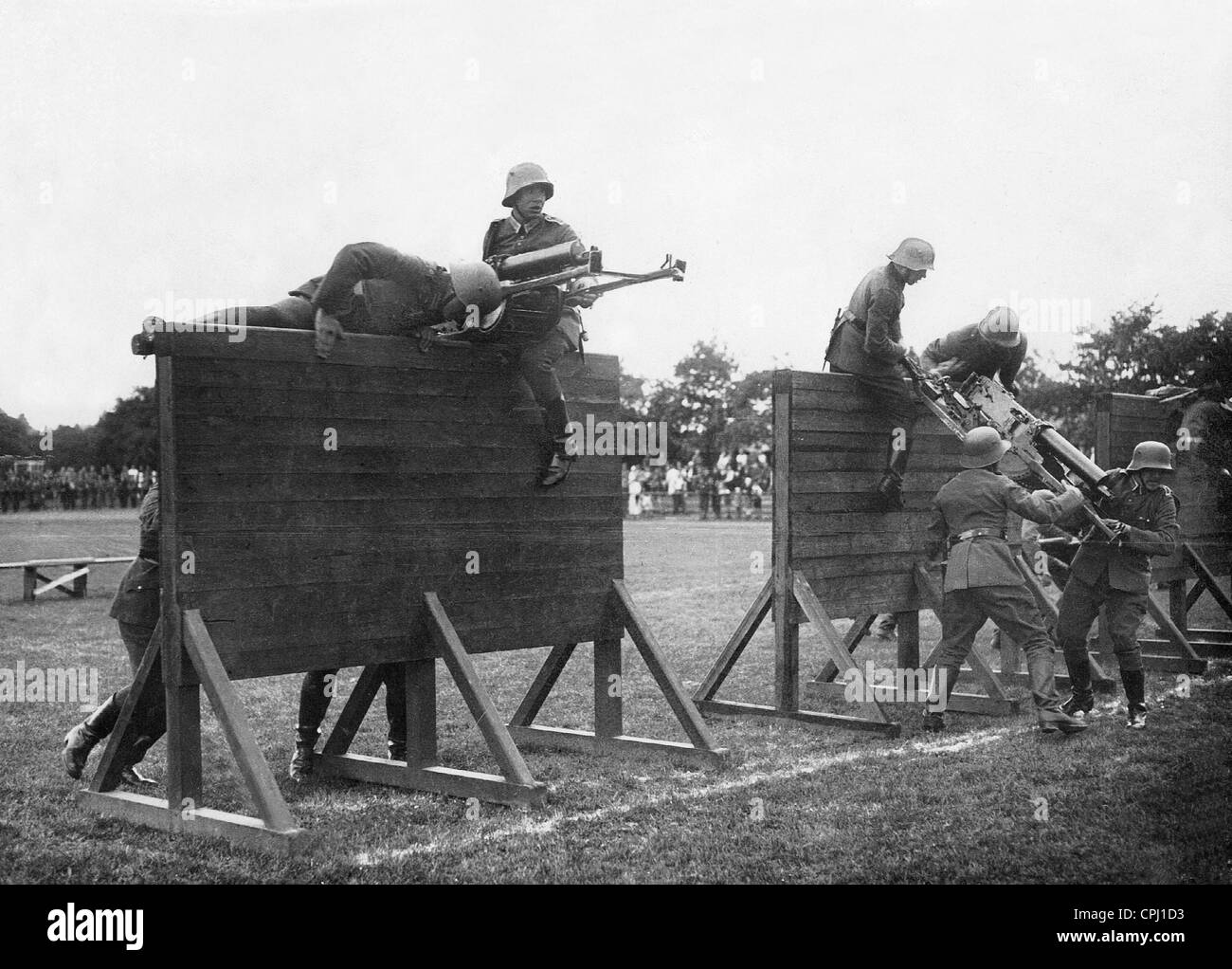 Reichswehr Black and White Stock Photos & Images Alamy