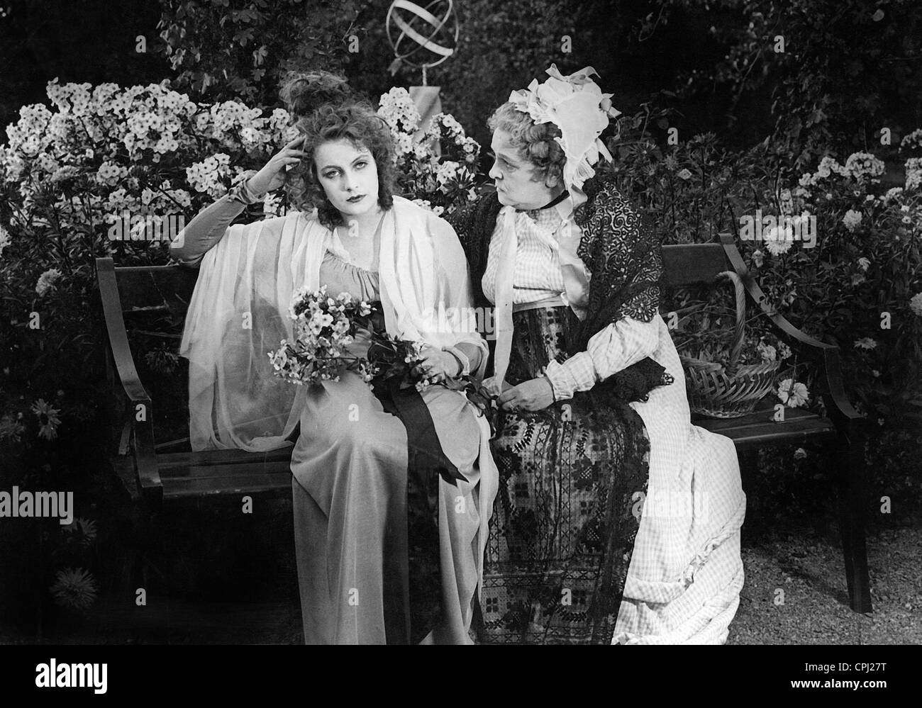 Greta Garbo and Karin Swanson in 'Goesta Berling's Saga', 1924 Stock Photo