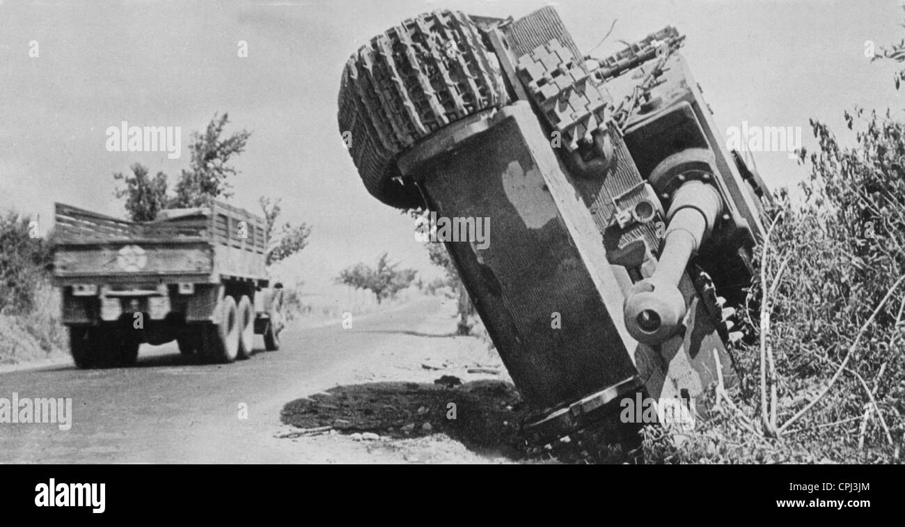 Destroyed Panzer IV Tiger Tank on a Road in the Encirclement of Falaise, 1944 Stock Photo