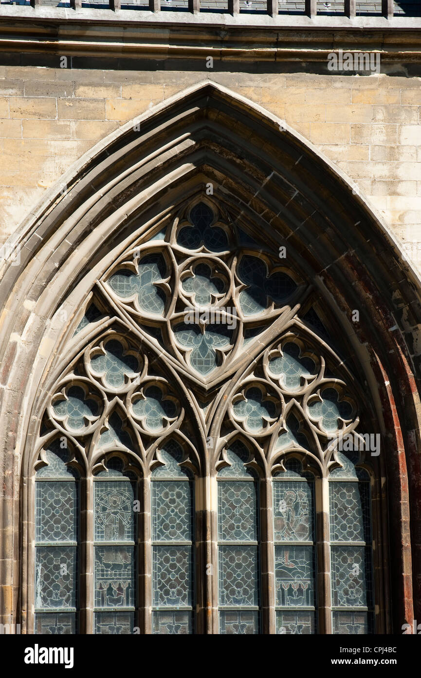 Window detail, 'Sint Servaasbasiliek' (St. Servatius Basilica), Maastricht, Limburg, The Netherlands, Europe. Stock Photo