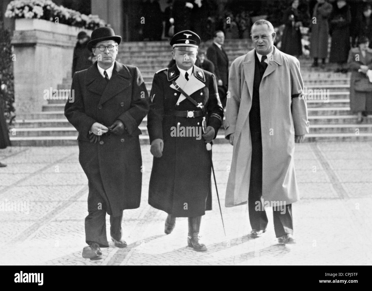 Oswald Lehnich and Karl Auen at the cremation of Renate Mueller, 1937